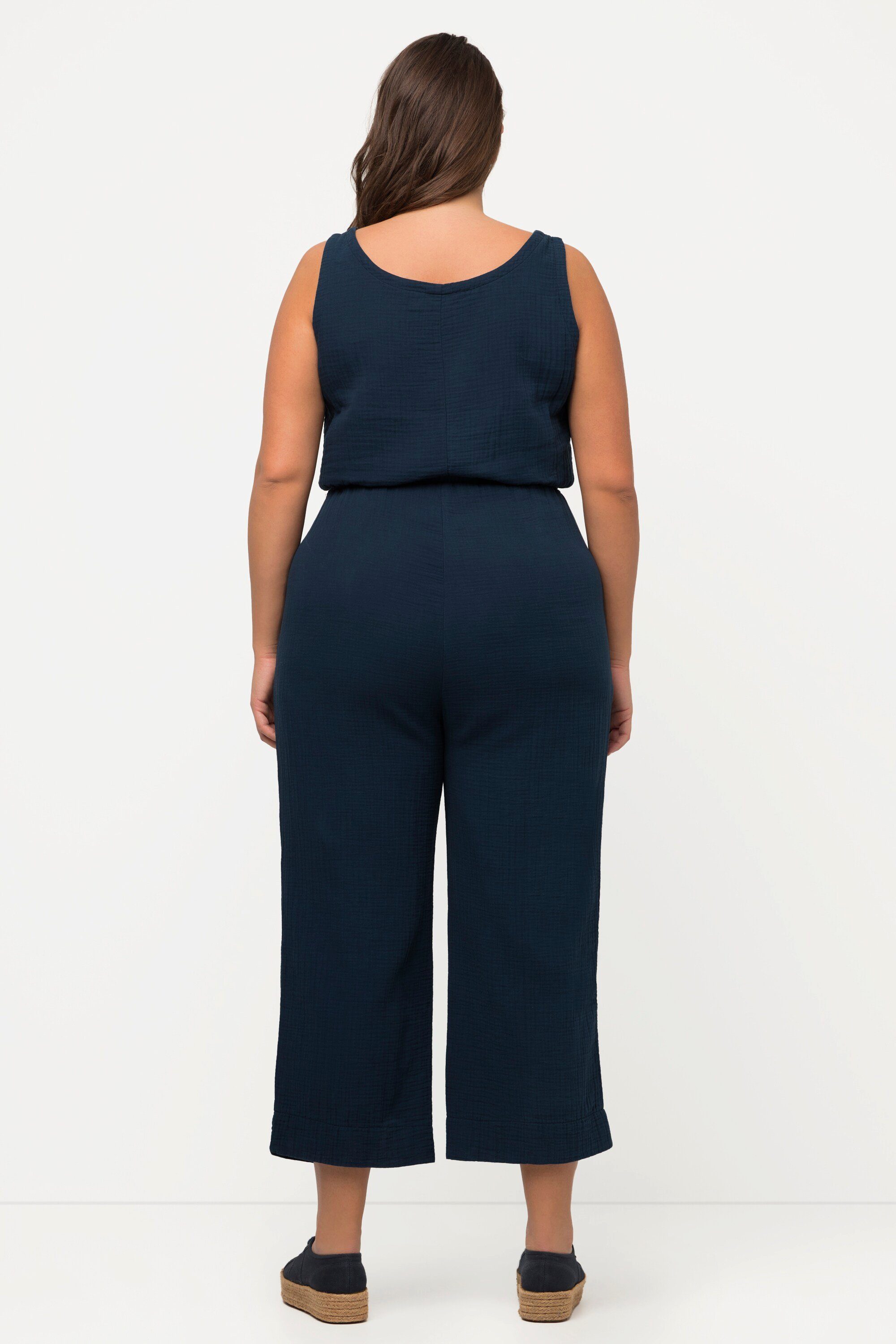 Ulla Popken Funktionshose Jumpsuit 7/8-Länge Musselin V-Ausschnitt ärmellos
