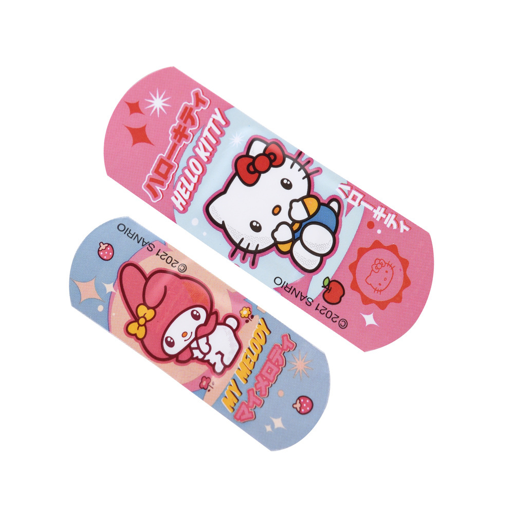 takecare Boite en métal de 24 pansements Hello Kitty & friends Pansements