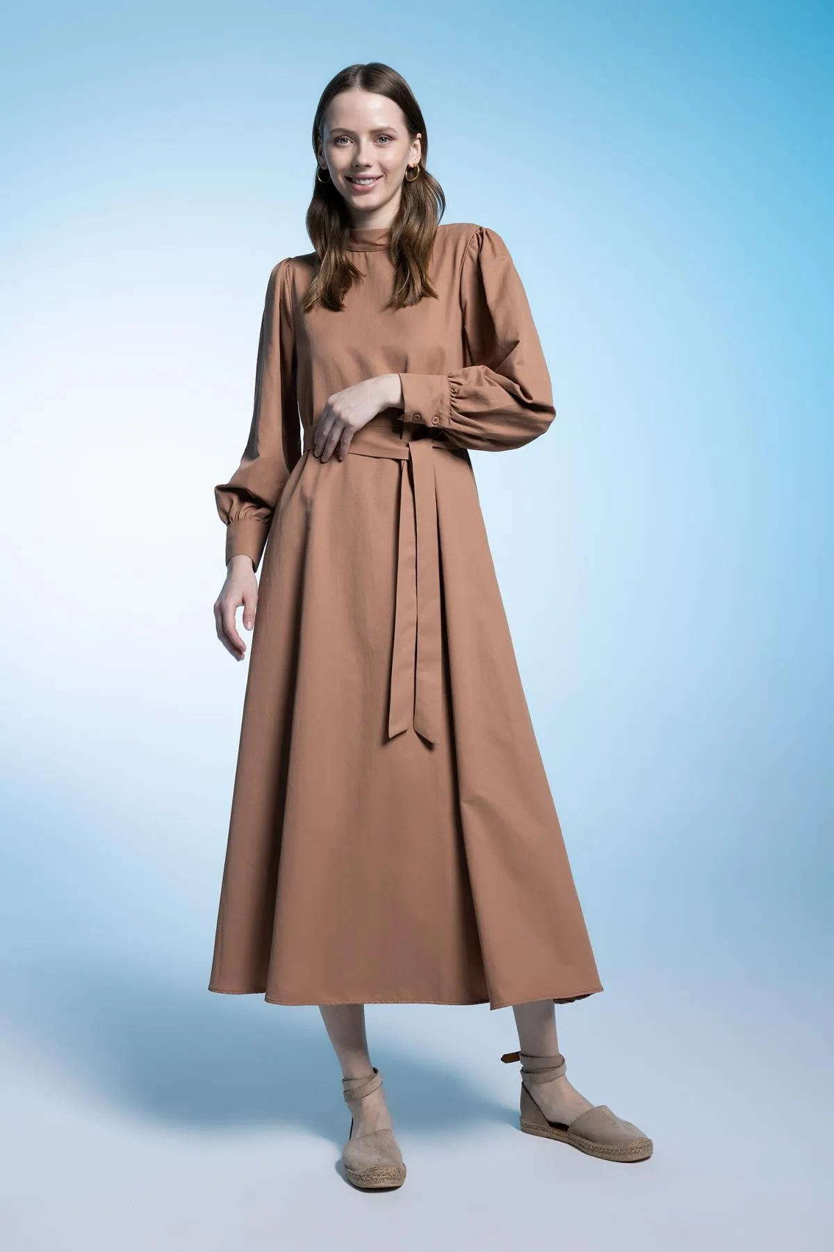 DeFacto  Langärmliges Kleid aus Popeline in A-Linie mit halbem Rollkragen