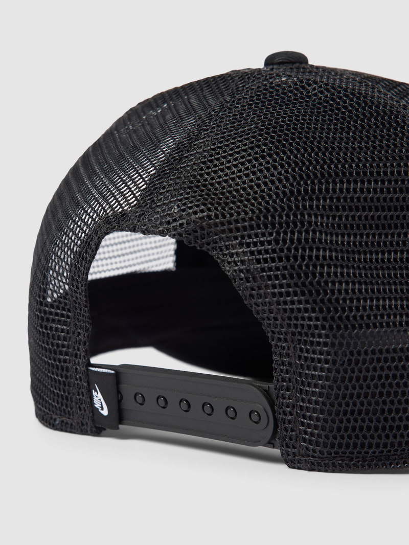 Basecap mit semitransparentem Einsatz in schwarz