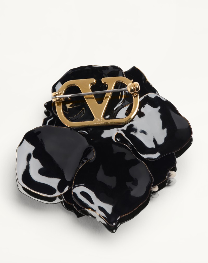 Valentino Fleur Lumineuse broche i metal, emalje og stof