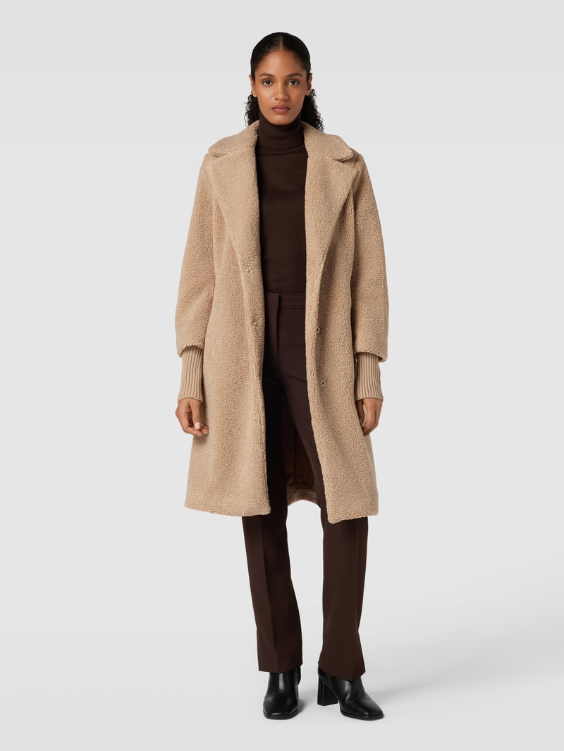 Mantel mit Umlegekragen in camel