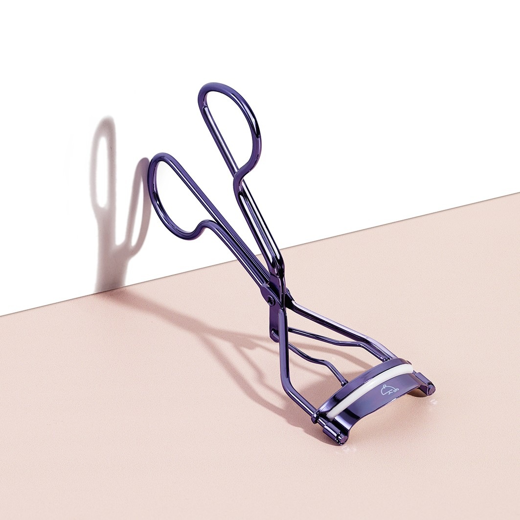 The IT Curl Eyelash Curler