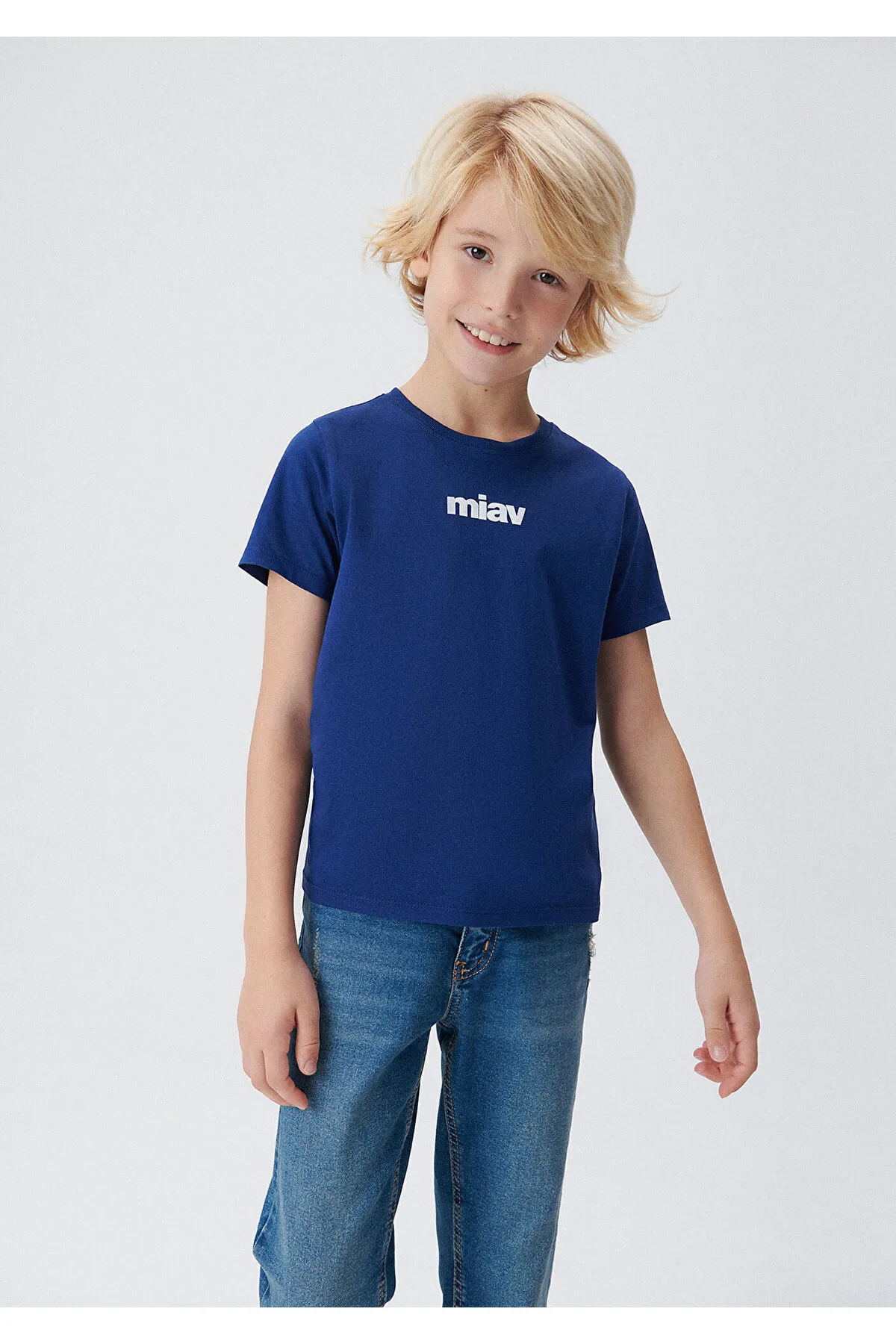 Mavi  Marineblaues Kinder-T-Shirt mit Miav-Aufdruck, reguläre Passform / reguläre Passform6633270722