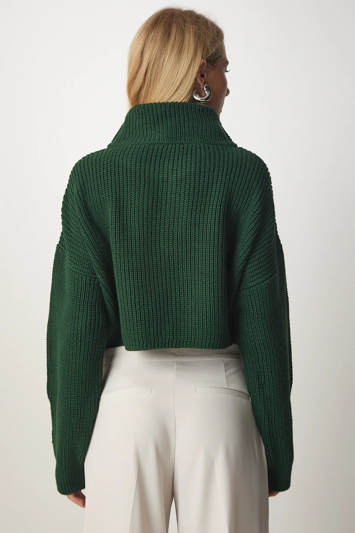 Happiness İstanbul  Smaragdgrüner Rollkragenpullover mit Reißverschluss für Damen MX00124