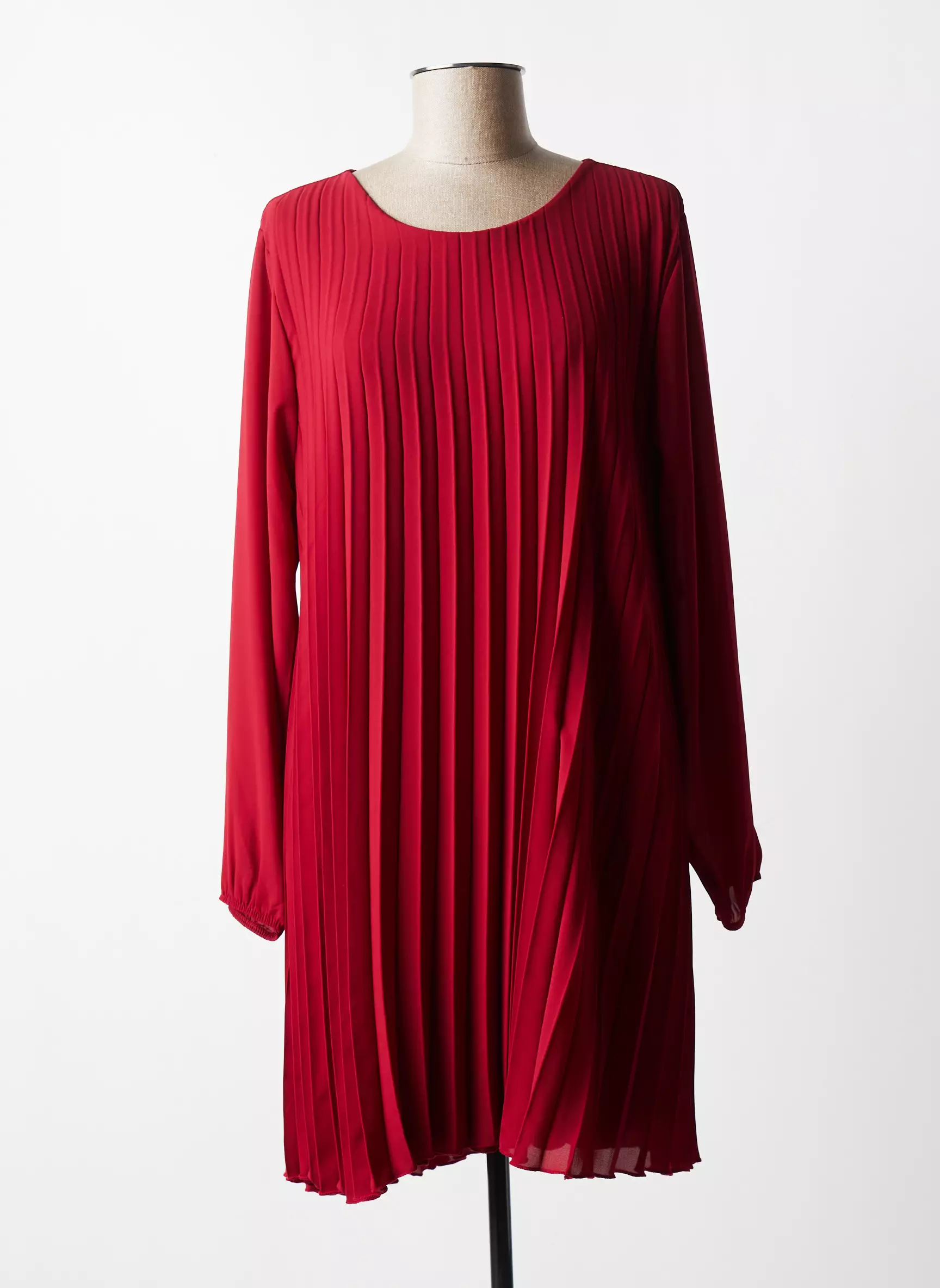 Quattro Robes Courtes Femme couleur rouge