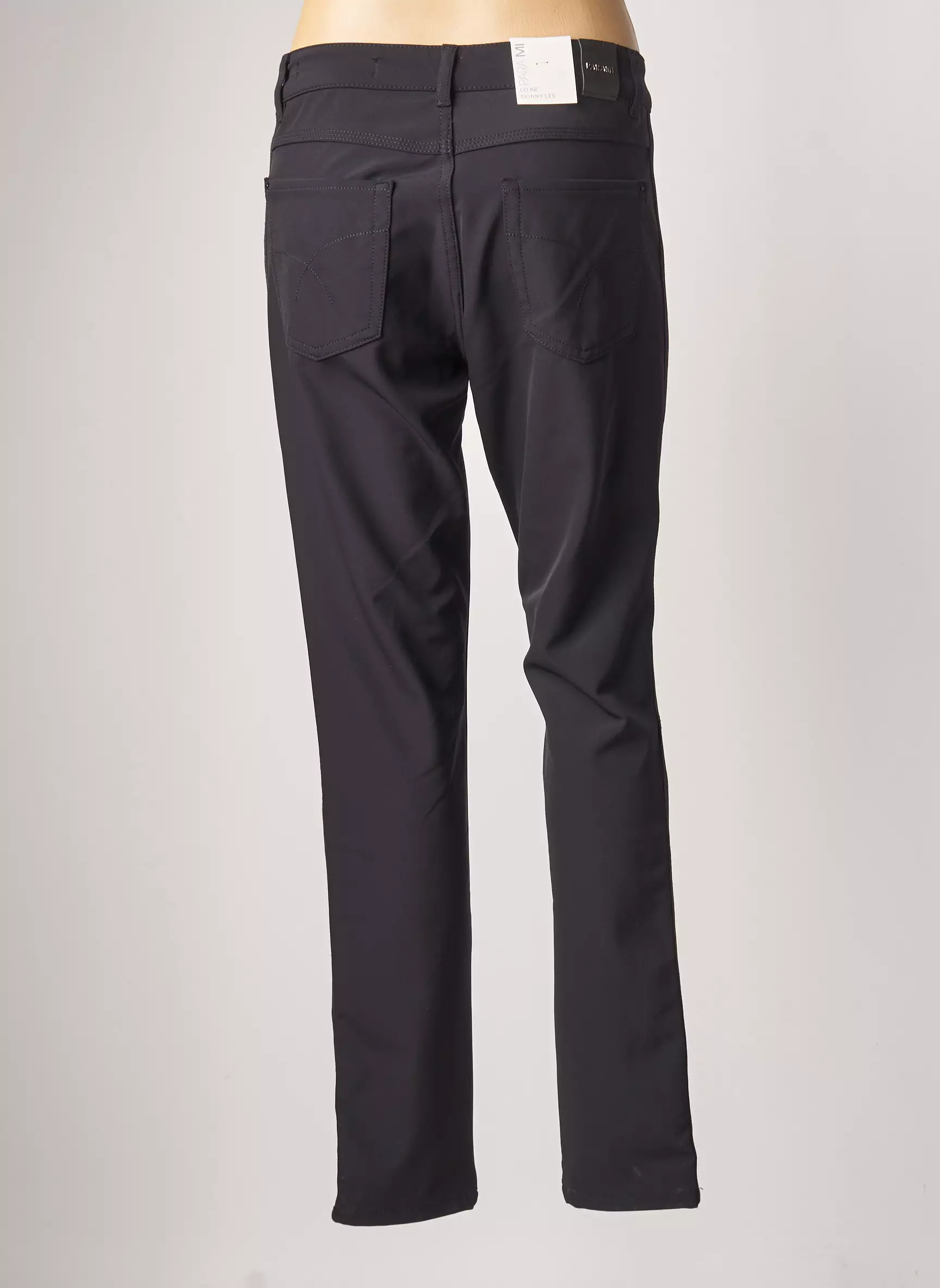 Para Mi Pantalons Slim Femme couleur noir