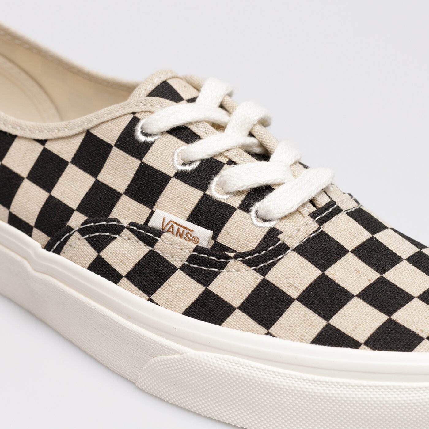 VANS UA AUTHENTIC Weiß
