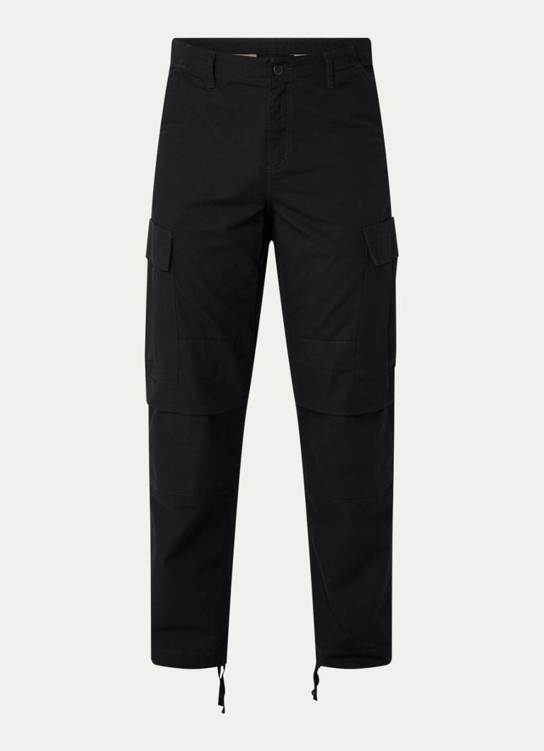 Carhartt WIP sašaurinātas piegriezuma kravas bikses ar uzšūtām kabatām