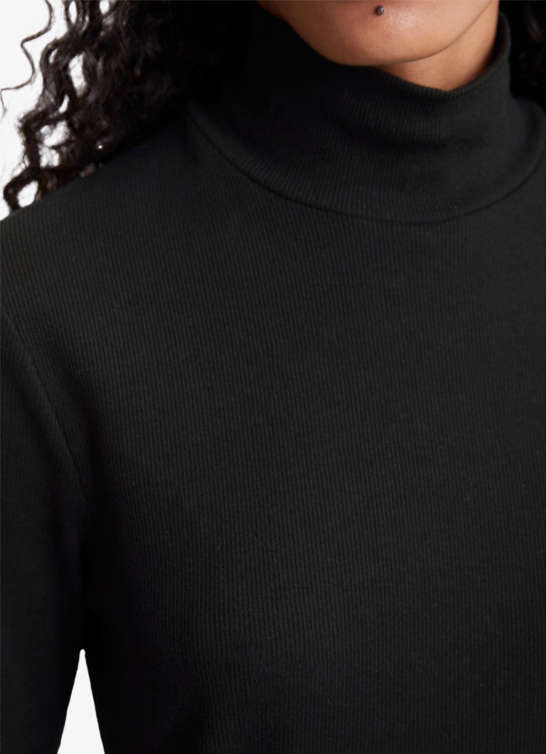 Marc O'Polo T-shirt with ribbed structure and turtleneck