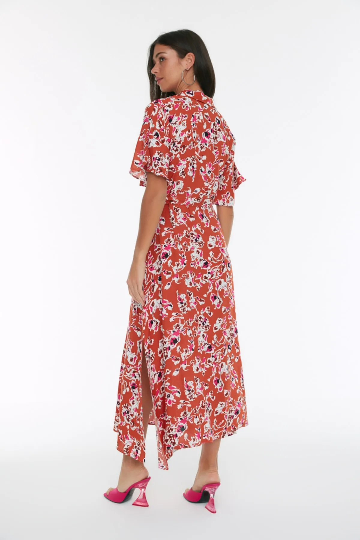 Trendyol Collection  Gefliestes, gewebtes Hemdkleid mit Gürtel TWOSS19EL0094