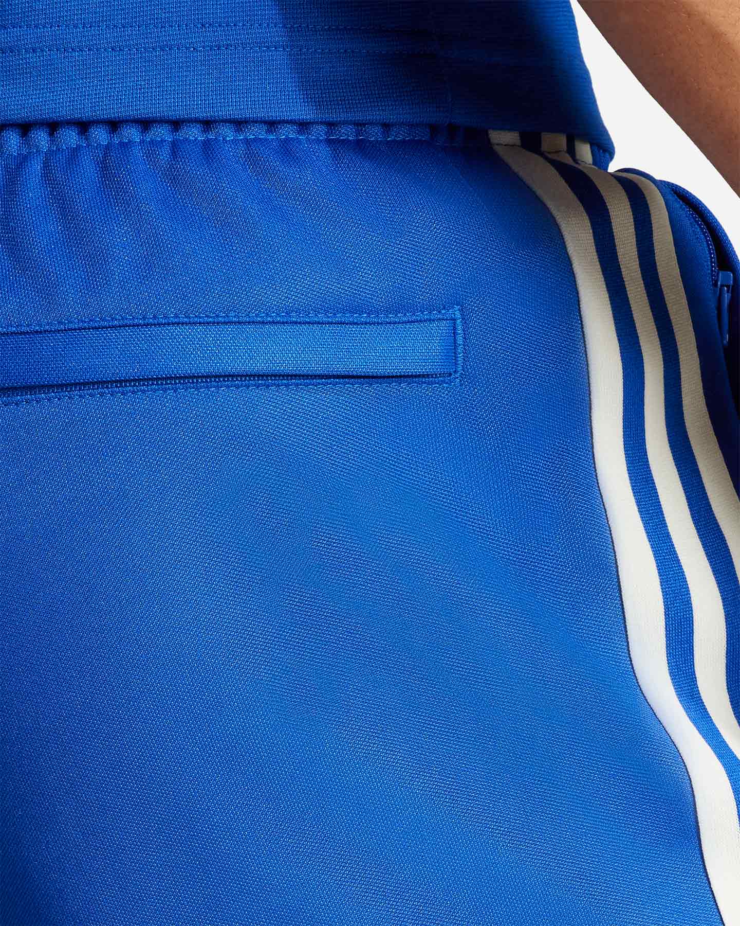 Oficiálne futbalové oblečenie Adidas Taliansko Og Beckenbauer M IU2121