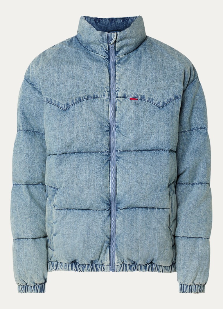 Levi's puhasta jakna iz džinsa s puhovim polnilom in žepi z zadrgo