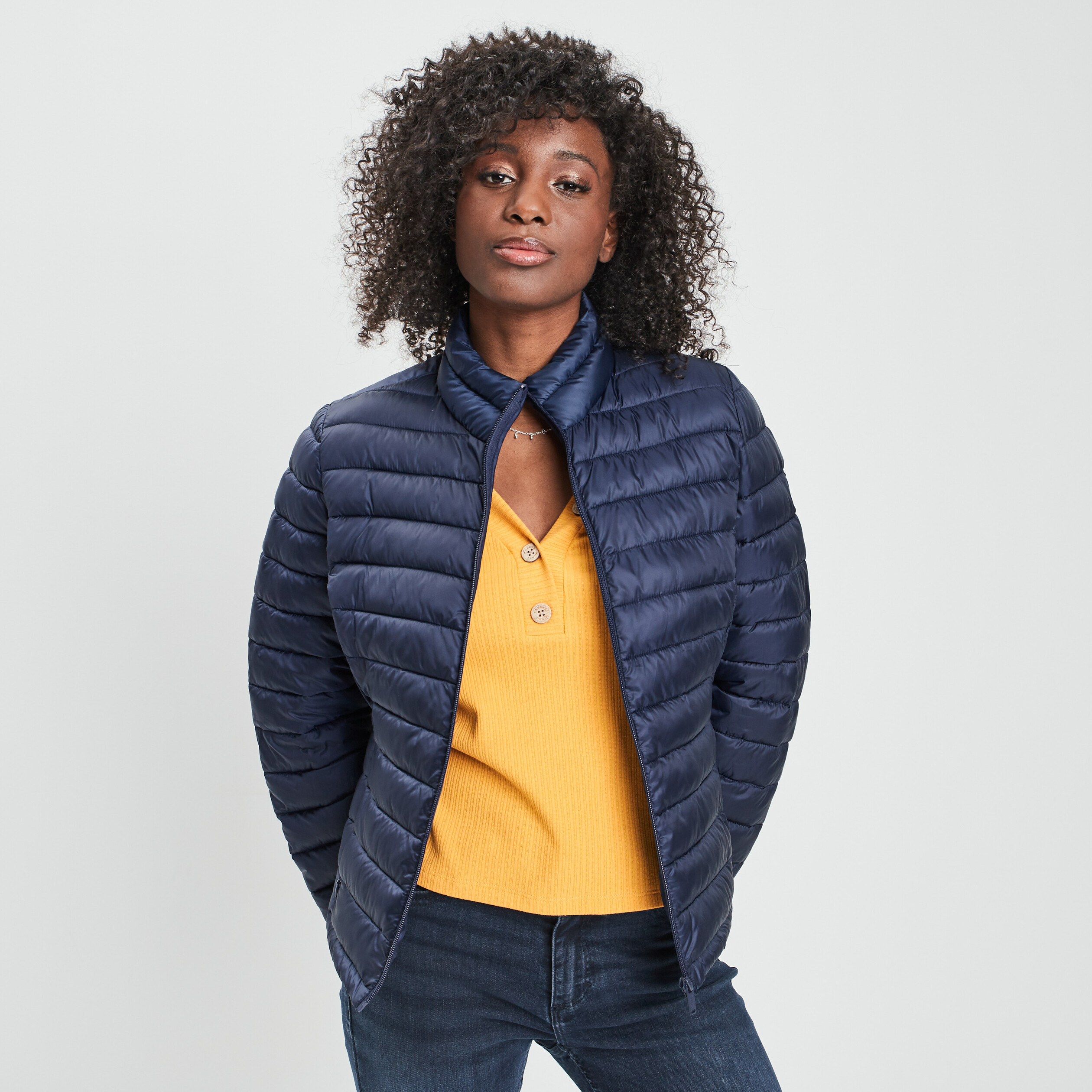 Doudoune légère droite courte bleu marine femme | La Halle
