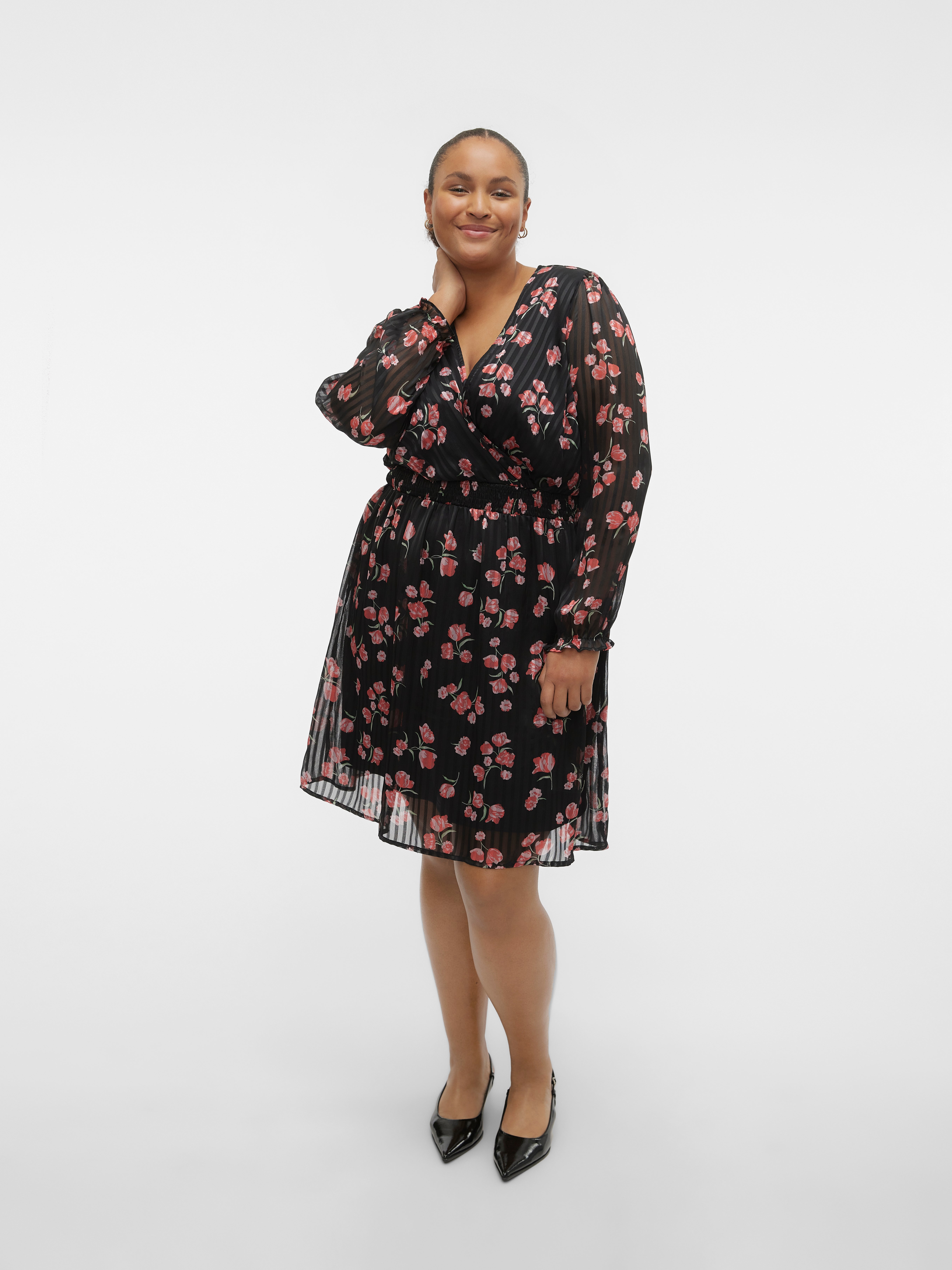VMROSEY Kurzes Kleid