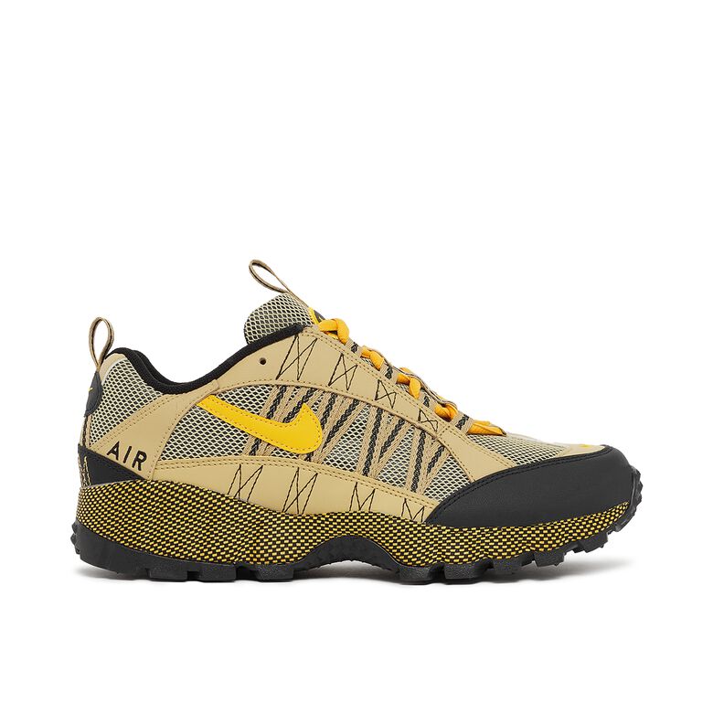 NIKE Wmns Air Humara QS 
