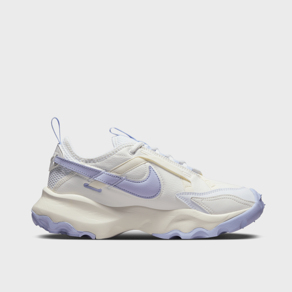 Nike TC 7900 Premium PRM FD0385-121 / weiss