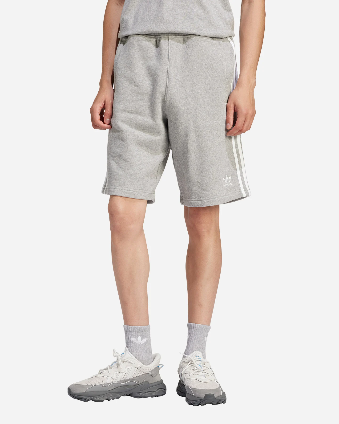 Bermudy Adidas 3stripes M IU2340