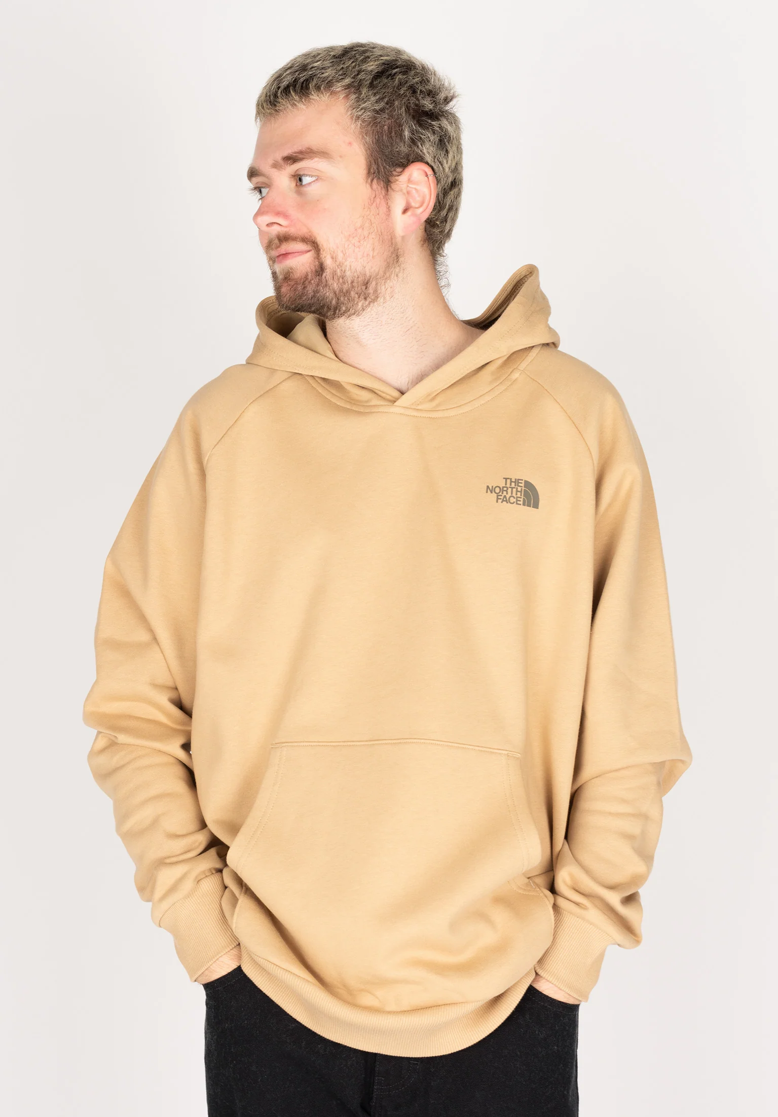 Raglan Redbox