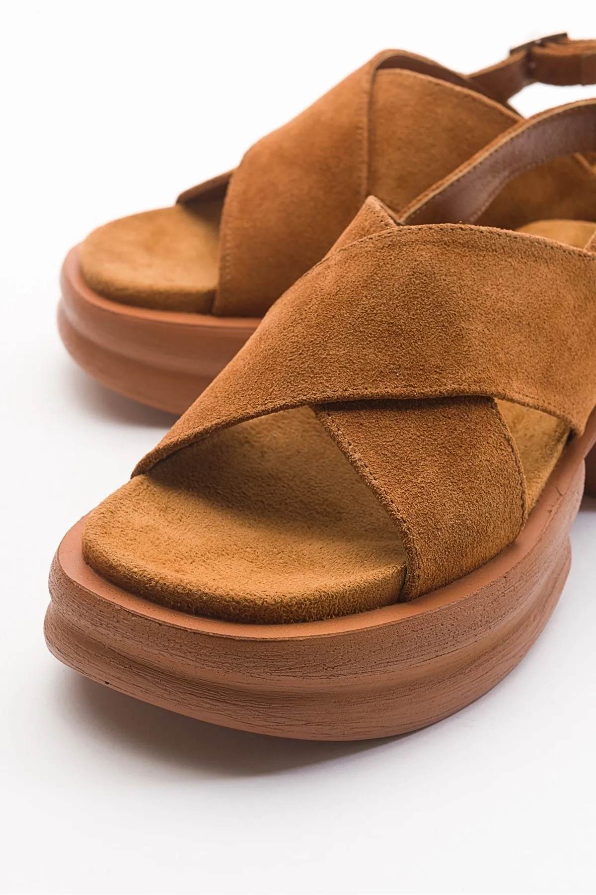 LuviShoes  Die meisten Damensandalen aus braunem Wildleder und echtem Leder