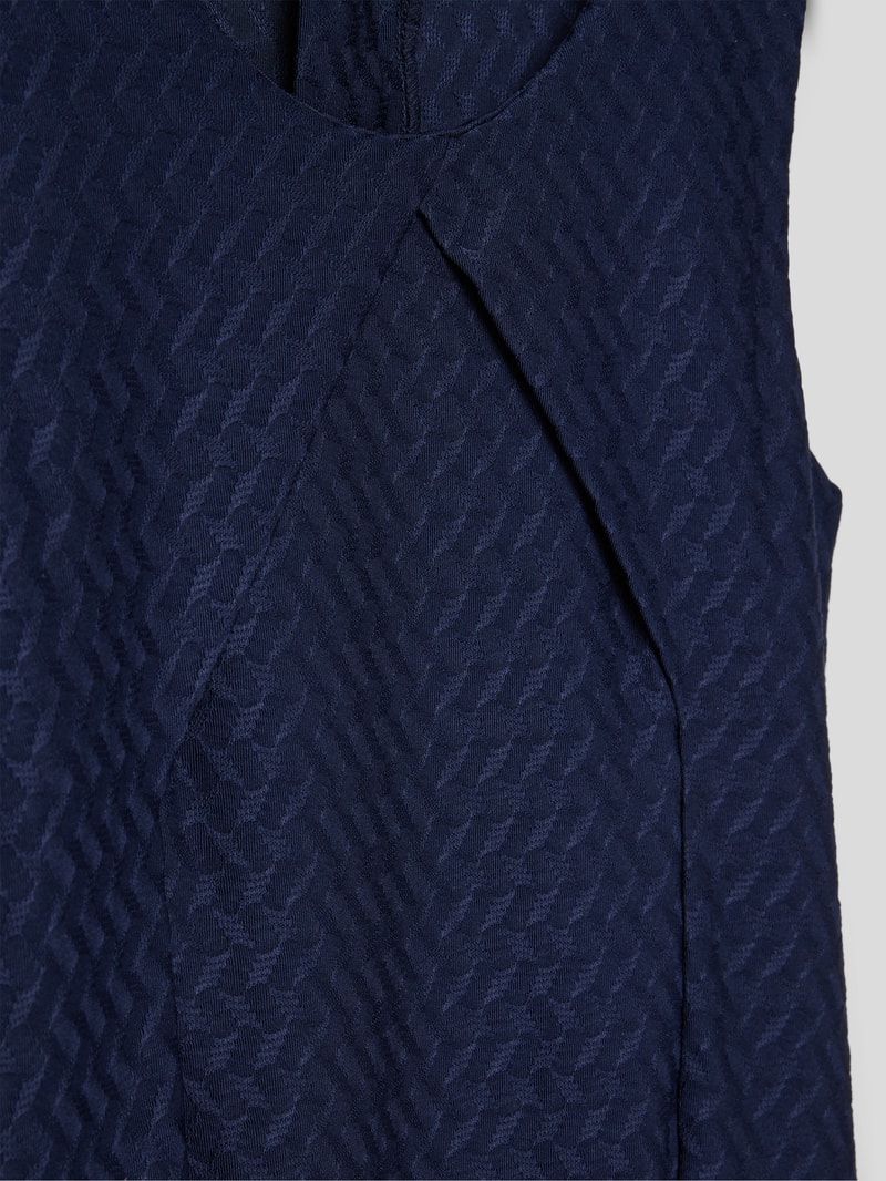 Kleid mit Strukturmuster in marineblau