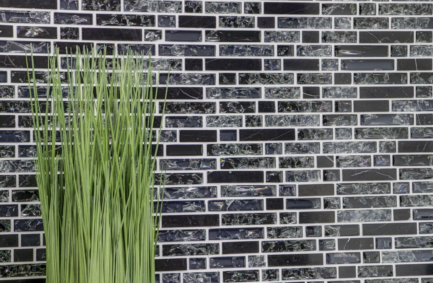 Mosani Mosaikfliesen Glasmosaik Naturstein Mosaik schwarz glänzend / 10 Matten