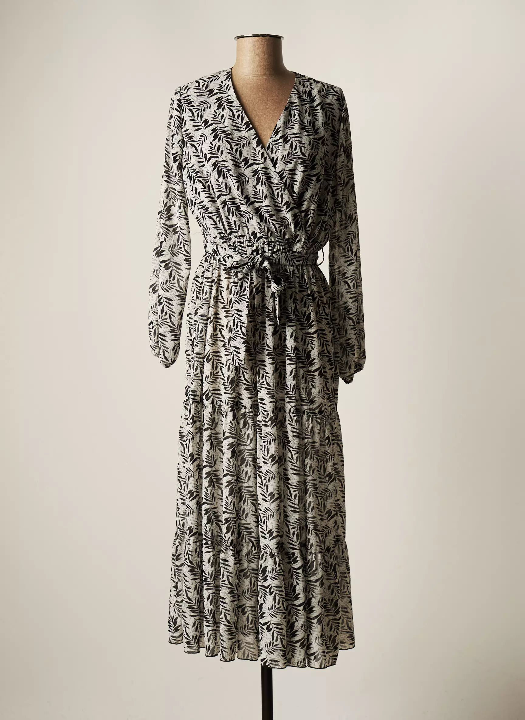 School Rag Robes Longues Femme couleur noir