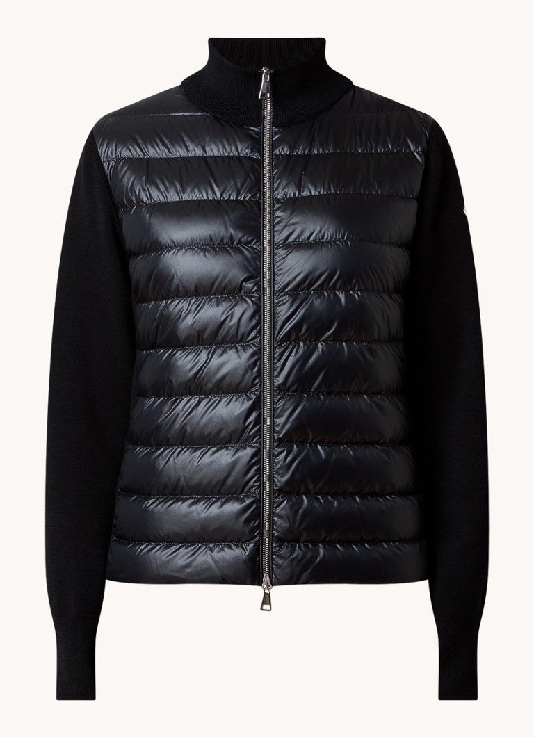 Moncler Tricot -hieno neuletakki, joka on valmistettu neitsytvillasta ja jossa on tikattu etu- ja takaosa.