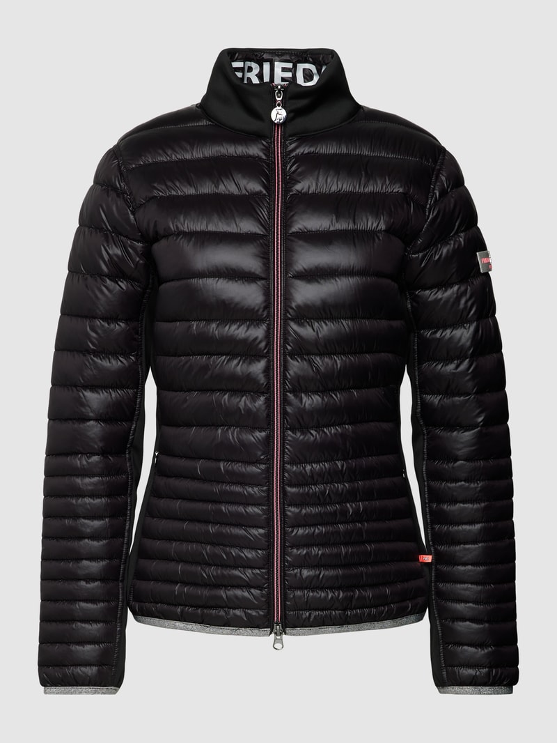 Steppjacke mit Label-Patch in schwarz