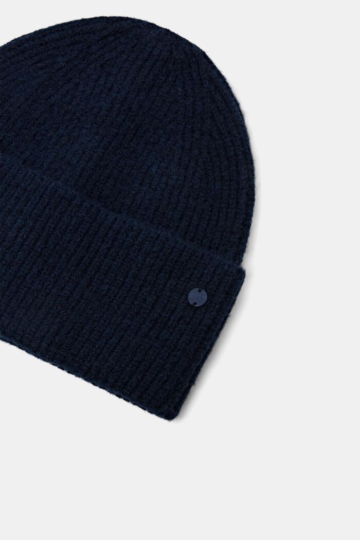 Rippstrick-Beanie