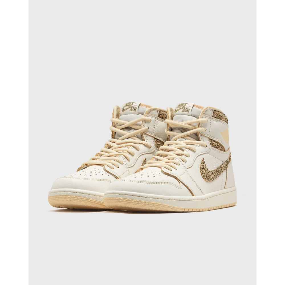 NIKE JORDAN 1 High Craft OG Vibrations of Naija FD8631-100 / weiss
