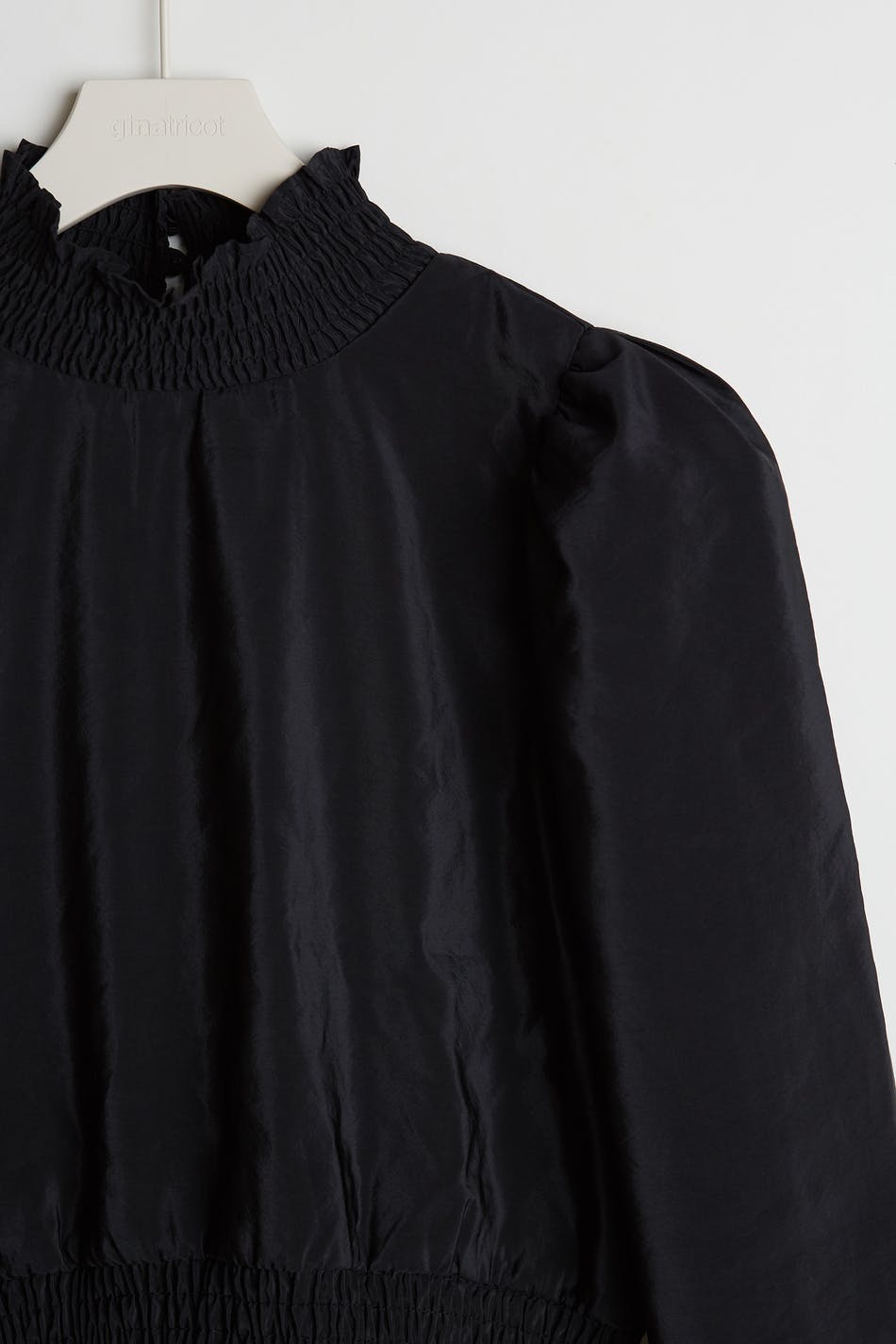 Natha open back top