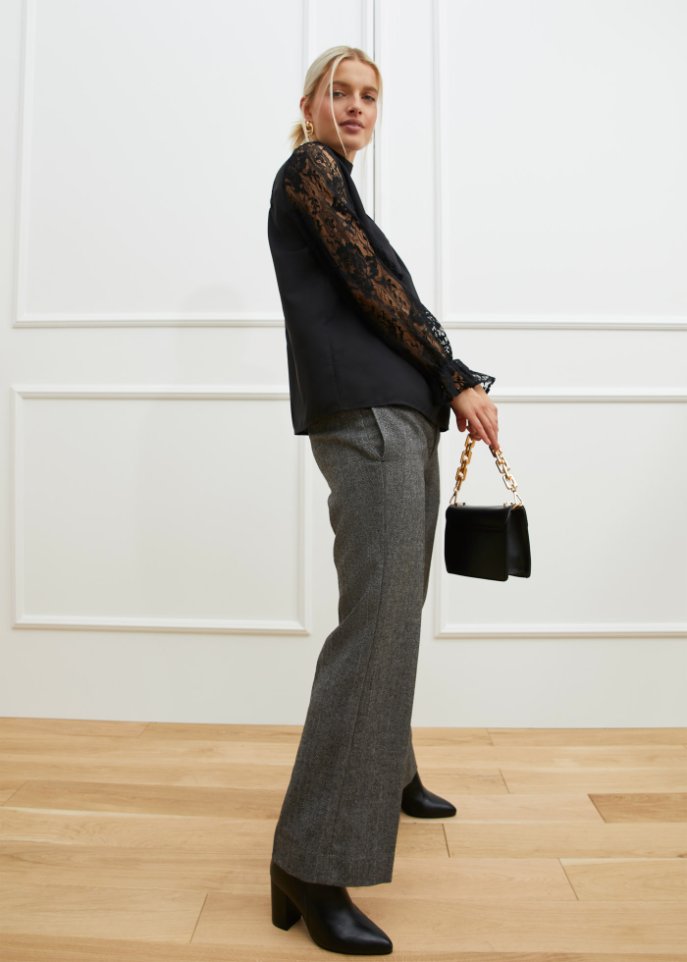Bluse mit Spitze