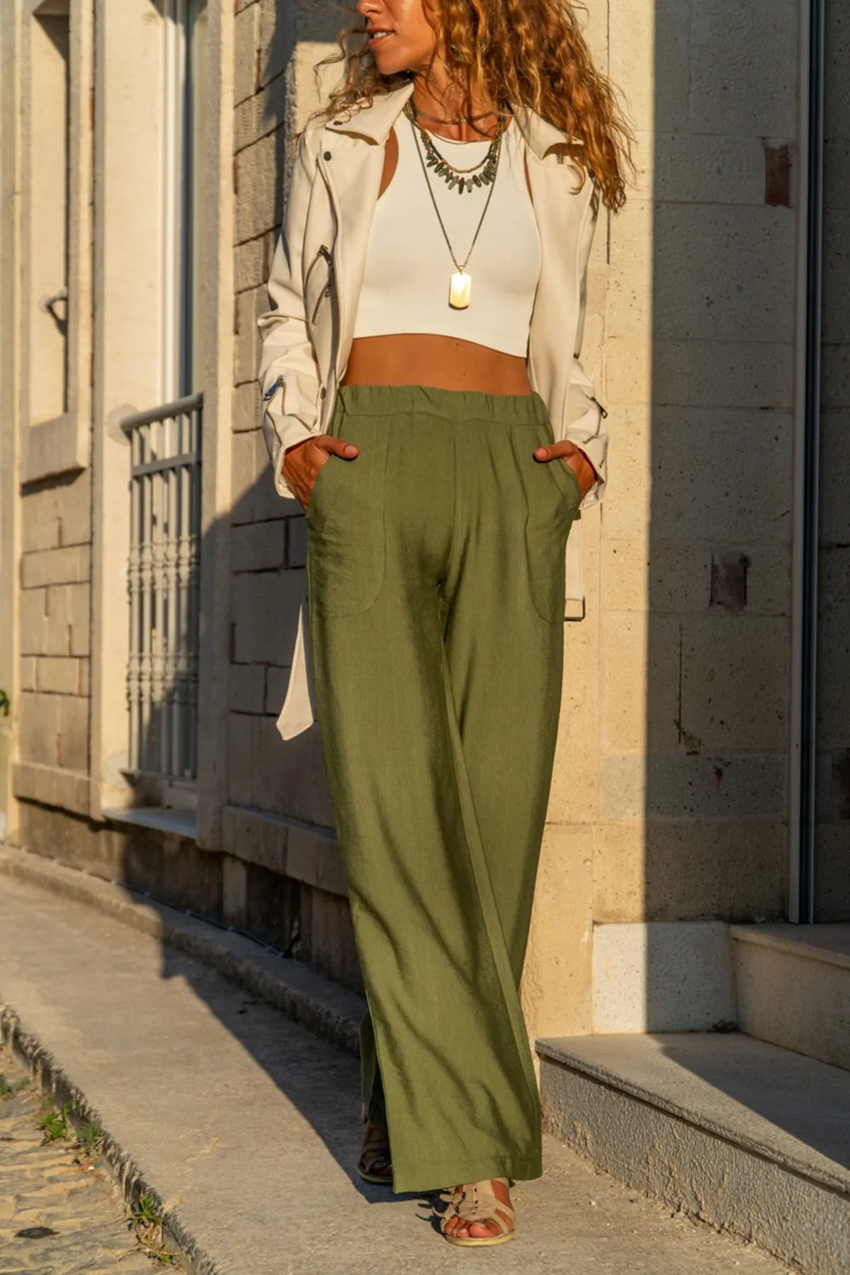 Güneşkızı  Lose Damenhose aus Khaki-Leinen mit elastischem Bund GK-BST2933