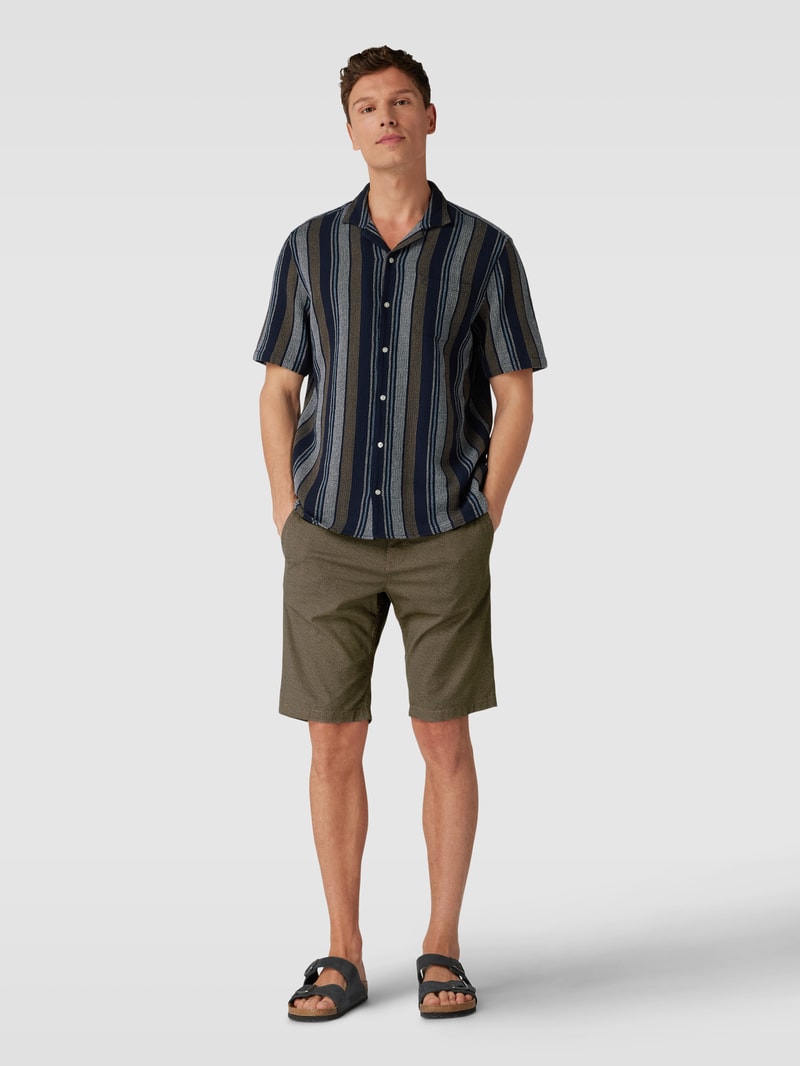 Slim Fit Bermudas mit französischen Eingrifftaschen in beige