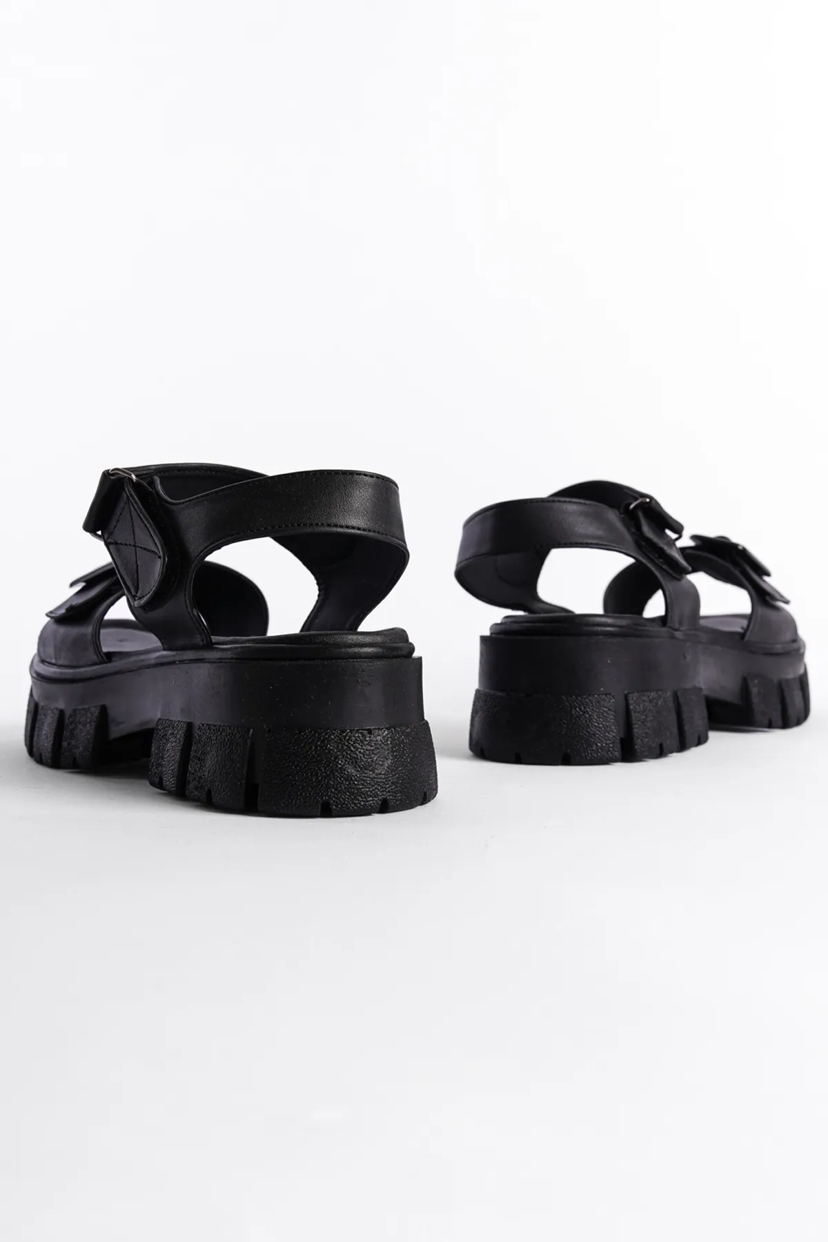Capone Outfitters  Sandalette - Schwarz - Blockabsatz