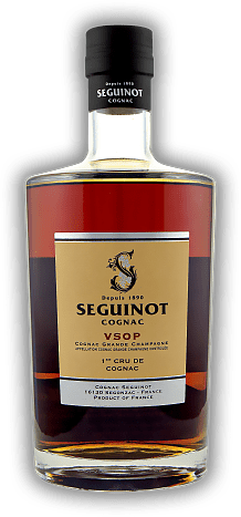 Seguinot VSOP Premier Cru de Cognac Grande Fine Champagne Seguinot VSOP Premier Cru de Cognac Grande Fine Champagne Ein Cognac mit sauberem, fruchtigem Bouquet und langem Finale. 0,7	 Liter - Vol 40%