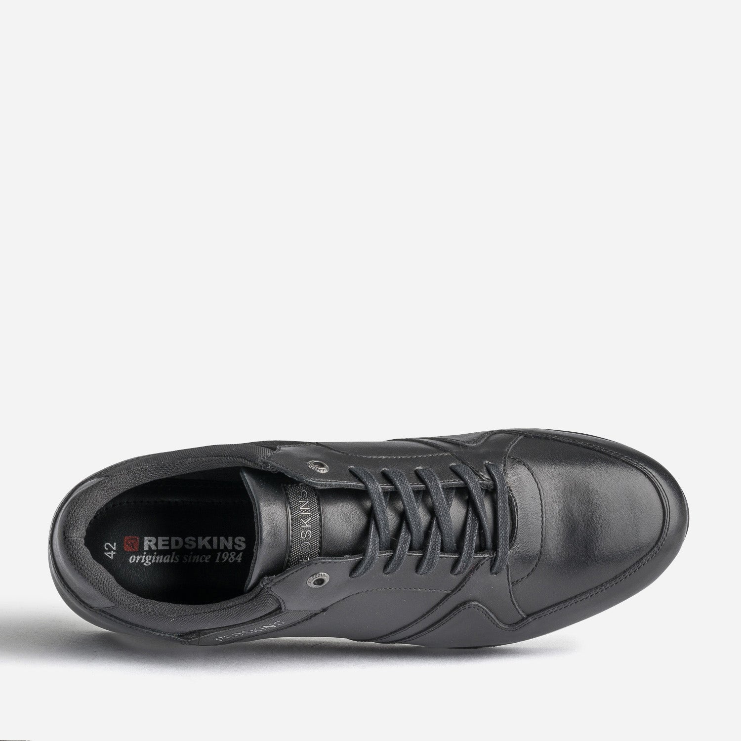 Tennis TBS noire en cuir
