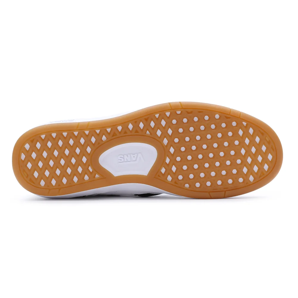 Vans Lowland VN0007P2TWB1 / weiss