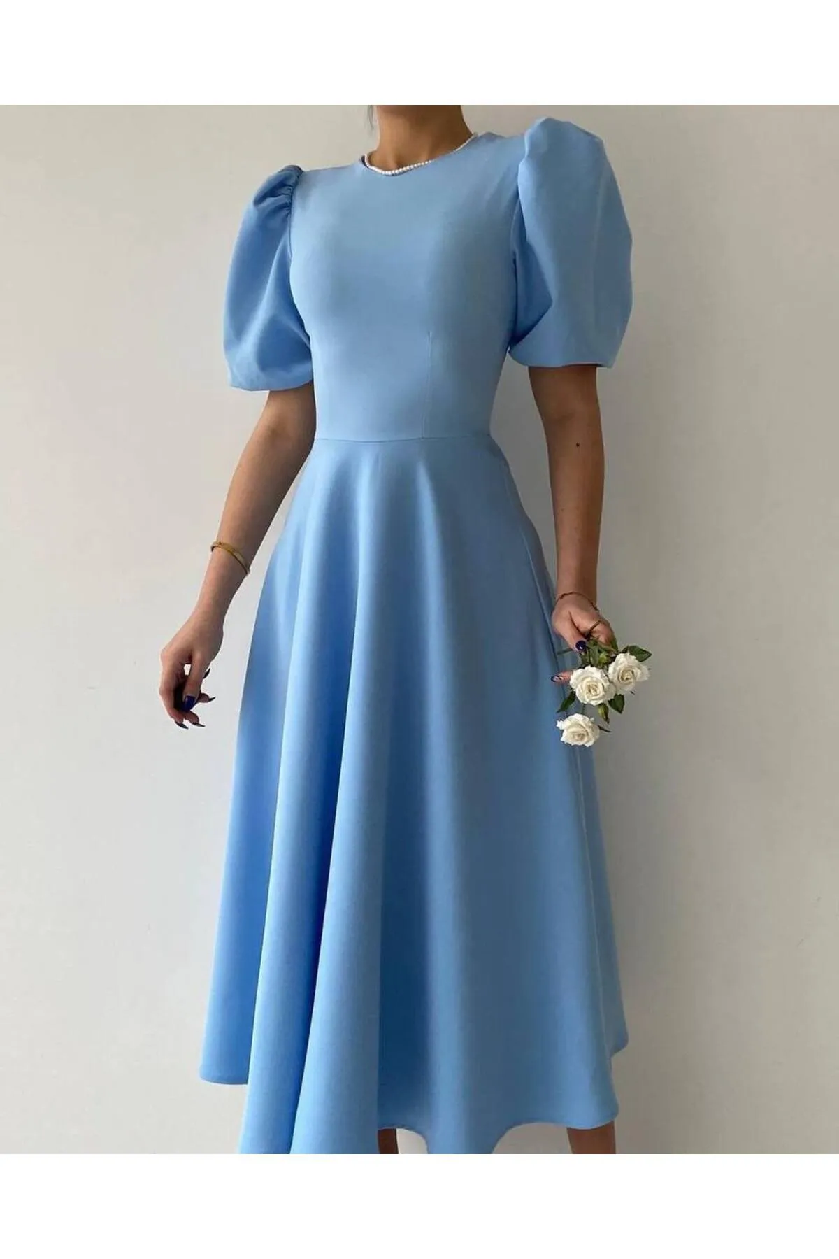 SONREİR  MIDIKLEID MIT WASSERMELONEN-ÄRMELENDETAIL