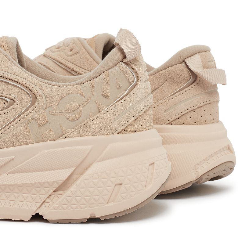 Hoka Wmns U Clifton L Sede shifting sand/dune