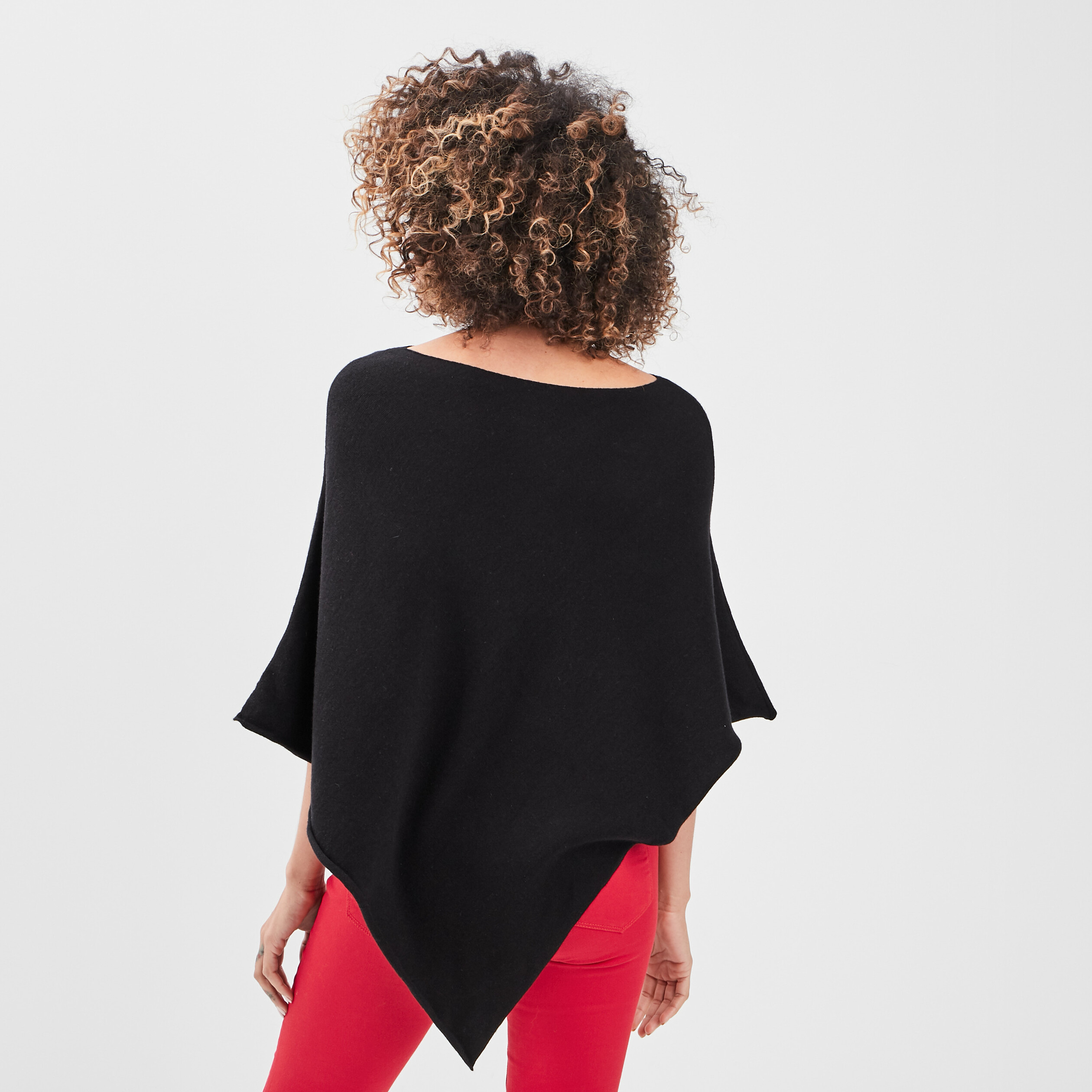 Poncho asymétrique noir femme | La Halle