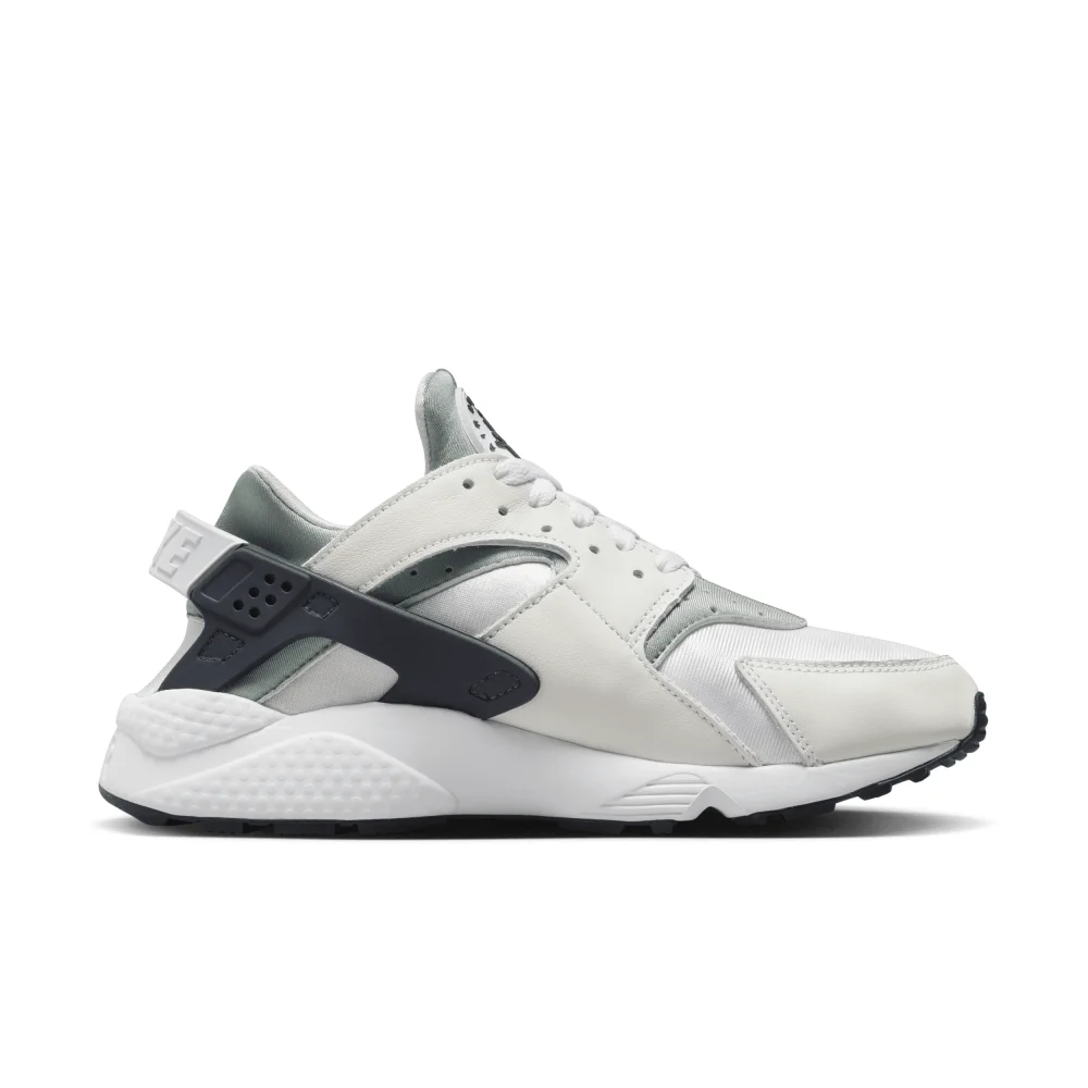 Nike Air Huarache DH4439-110 / weiss