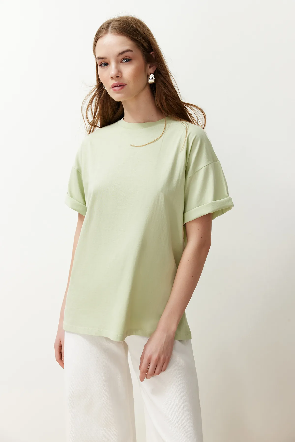 Trendyol Collection  Mintfarbenes, übergroßes/weites Strick-T-Shirt mit Rundhalsausschnitt aus 100 % Baumwolle TWOSS20TS0134