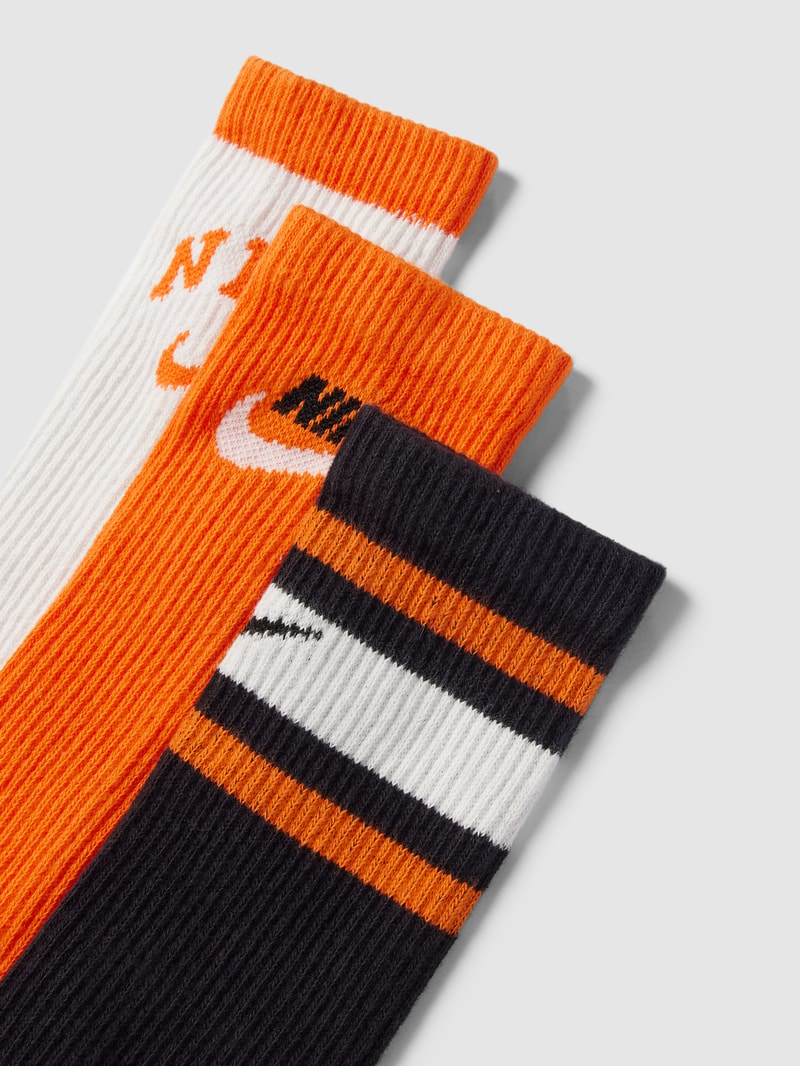 Socken mit Label-Print in schwarz