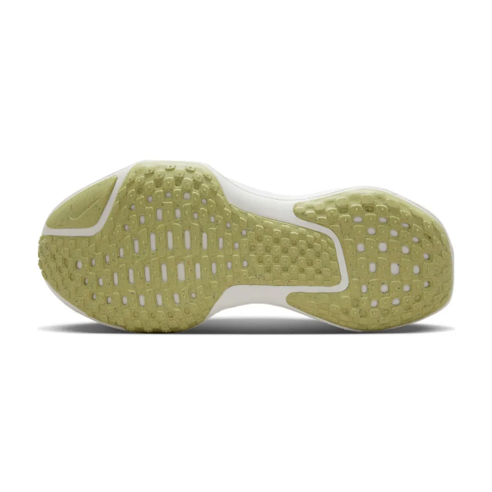 Nike Invincible Run ZoomX 3 DR2660-201 / braun