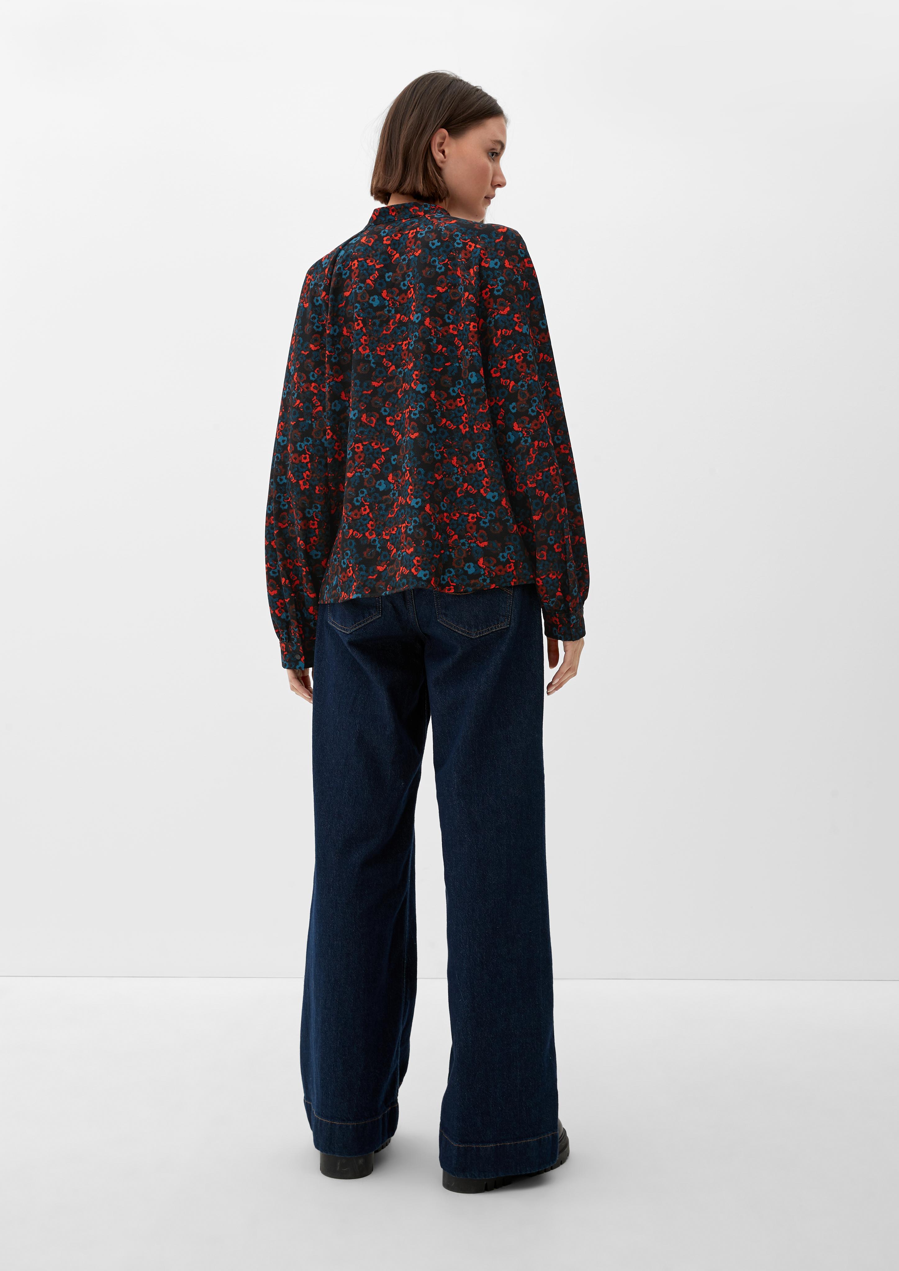 Leichte Bluse mit Alloverprint  2117759-23A5