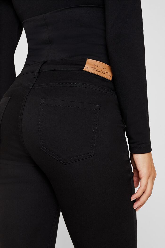 Stretch-Pants mit Überbauchbund