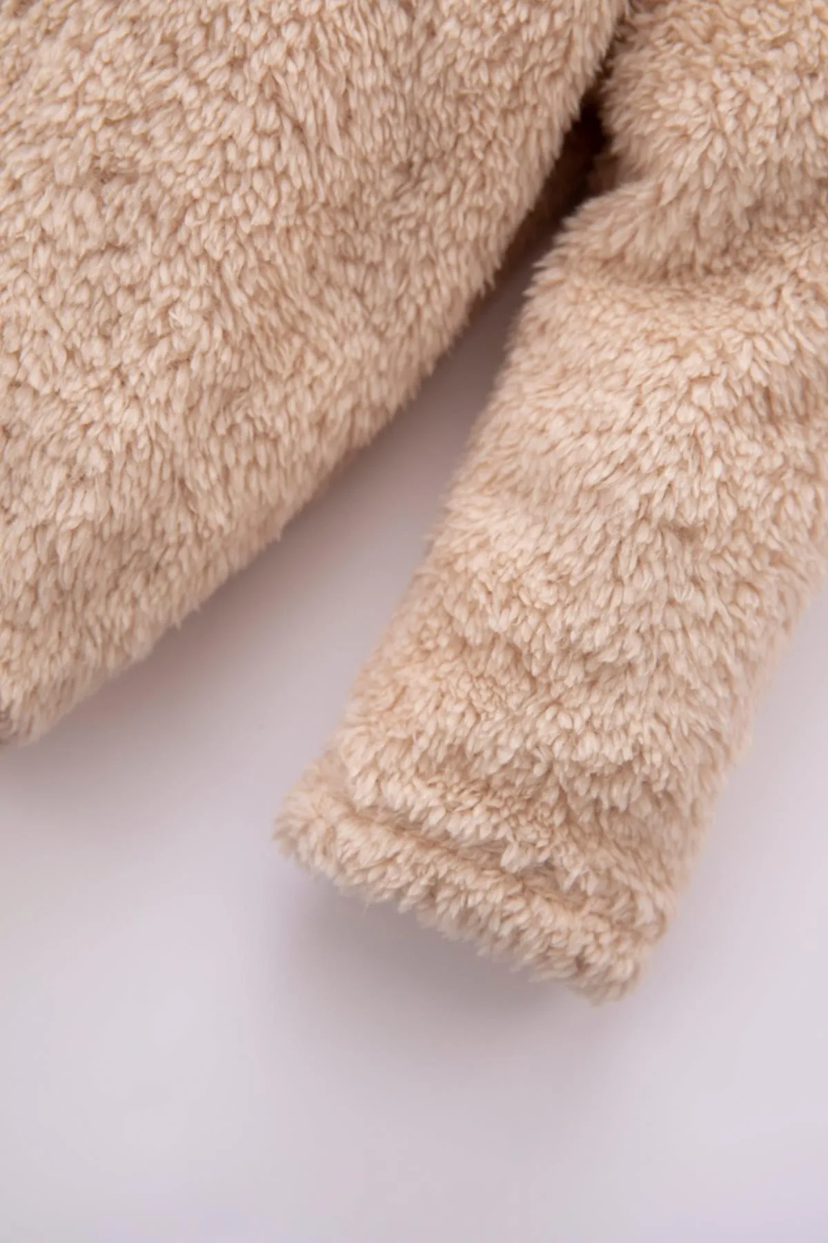 DeFacto  Besticktes Plüsch-Pyjama-Set mit Rundhalsausschnitt für Babys
