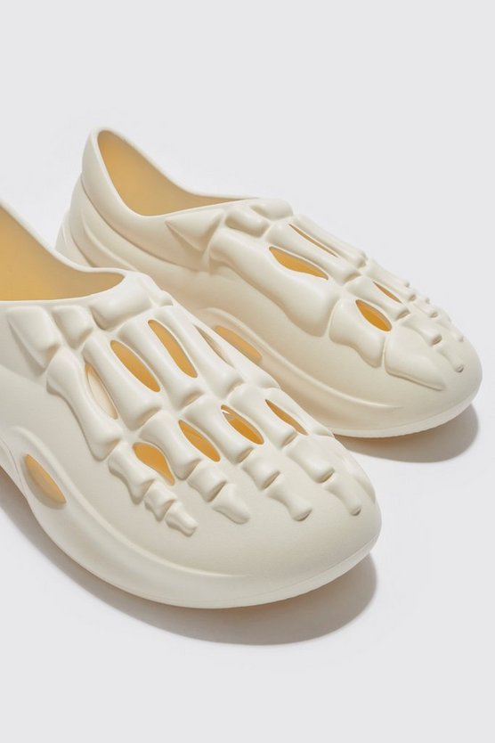 Perforierte Laufschuhe